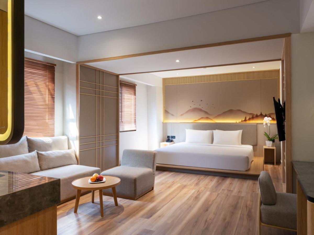 Hotel Santika Pasirkaliki Бандунг Экстерьер фото